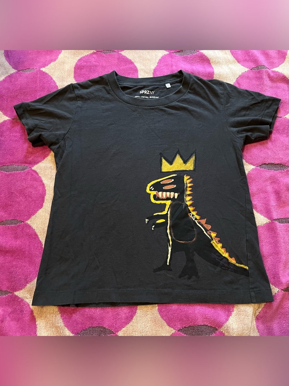 Uniqlo SPRZ NY Jean-Michel Basquiat "Pez Dispenser" Dinosaur Graphic T-Shirt